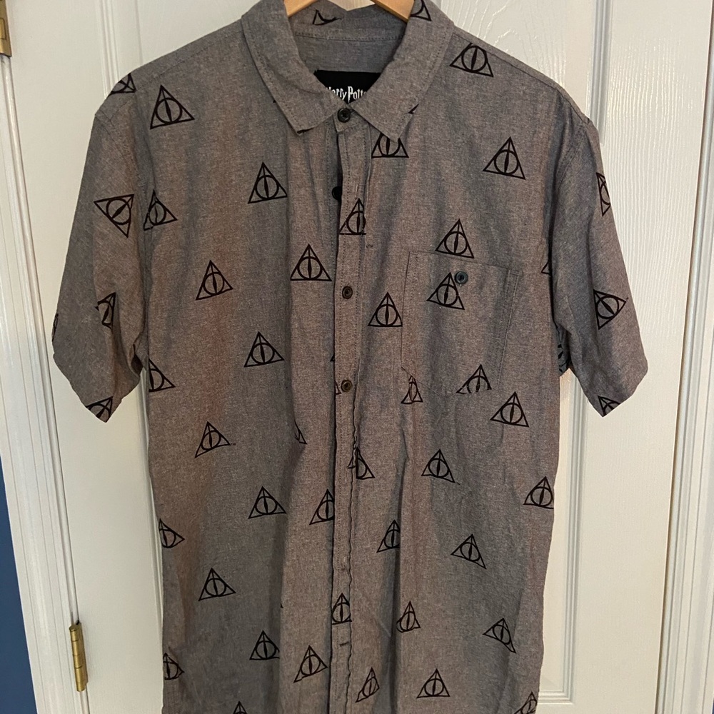 Harry Potter Deathly Hallows Men’s L Polo